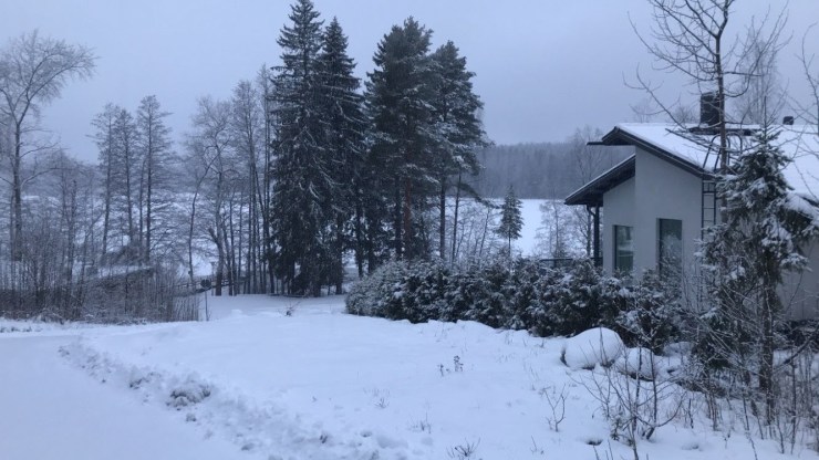 CAE3C500-17D7-4F56-9EDB-E4234ADC0B33